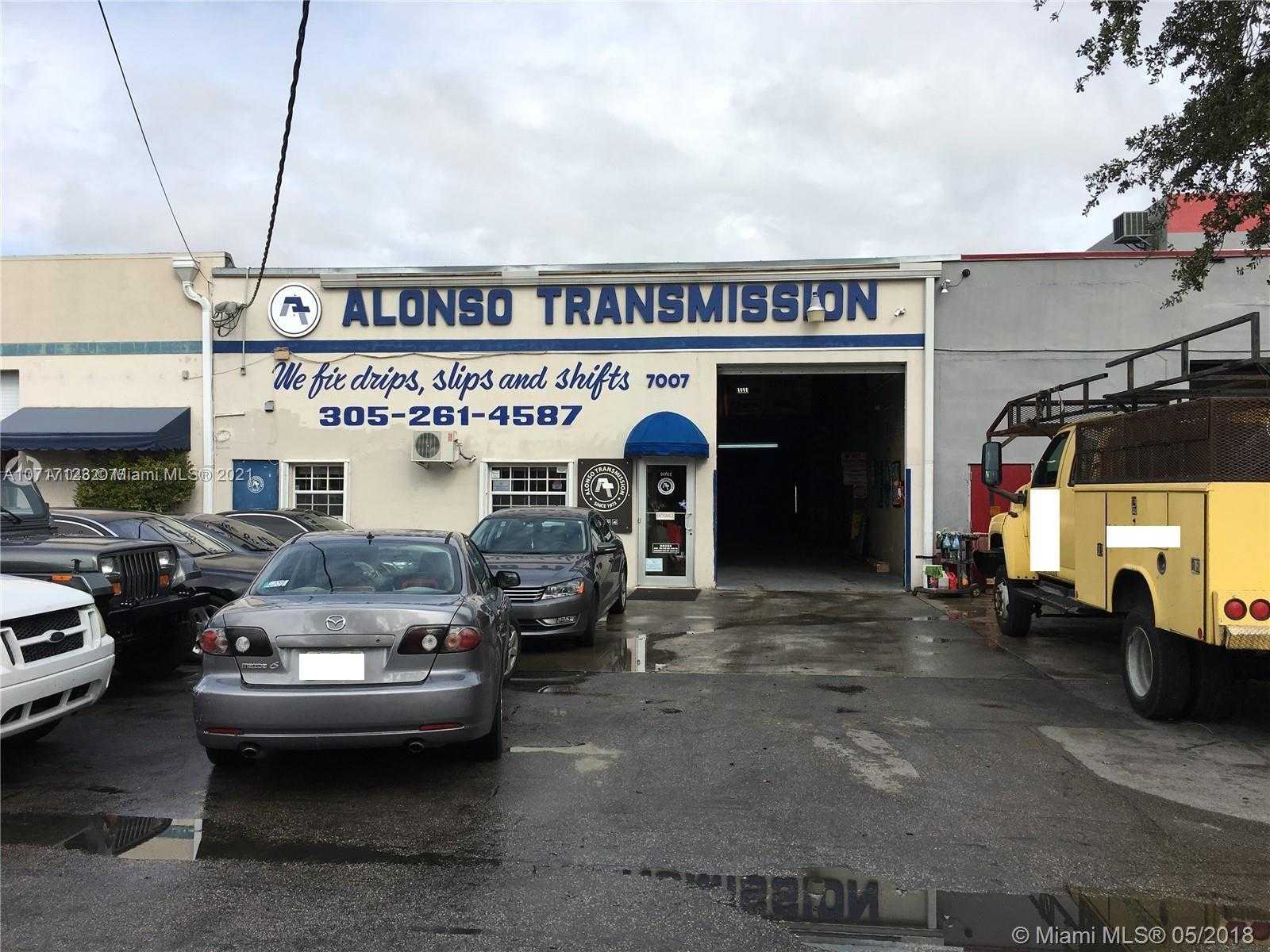 Small Image of 1330 SOUTH WEST 70TH AVE, Miami Number 21