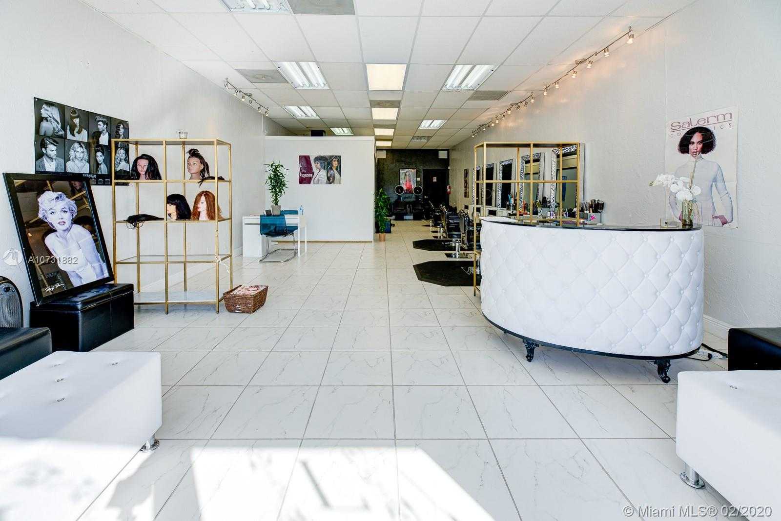 Small Image of 19760 DIXIE HWY, Cutler Bay Number 3