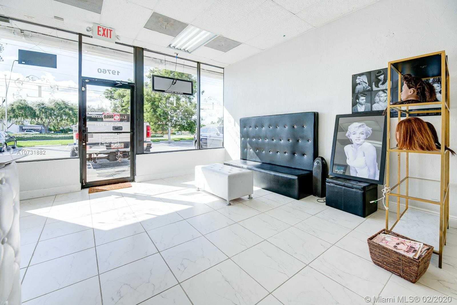 Small Image of 19760 DIXIE HWY, Cutler Bay Number 7