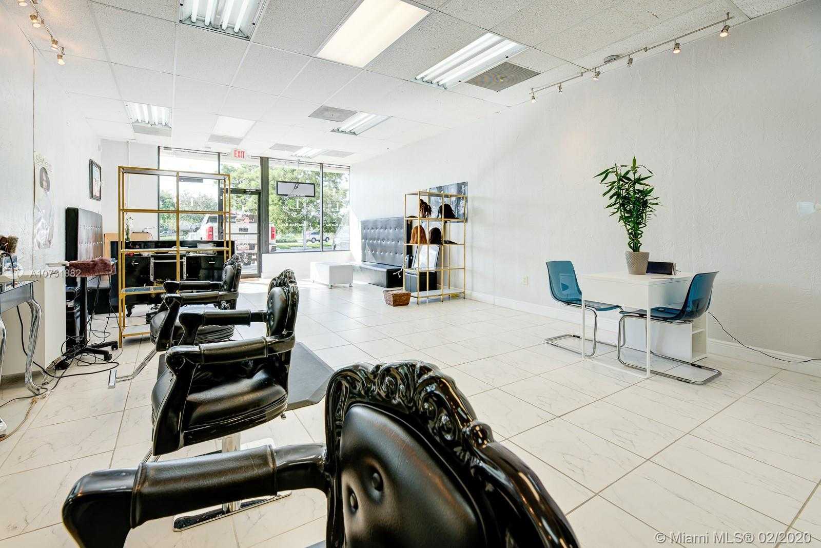 Small Image of 19760 DIXIE HWY, Cutler Bay Number 8