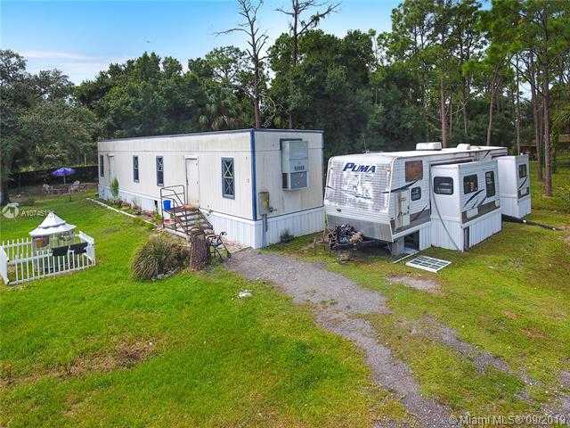 Small Image of 14506 CANOPY, Clewiston Number 22