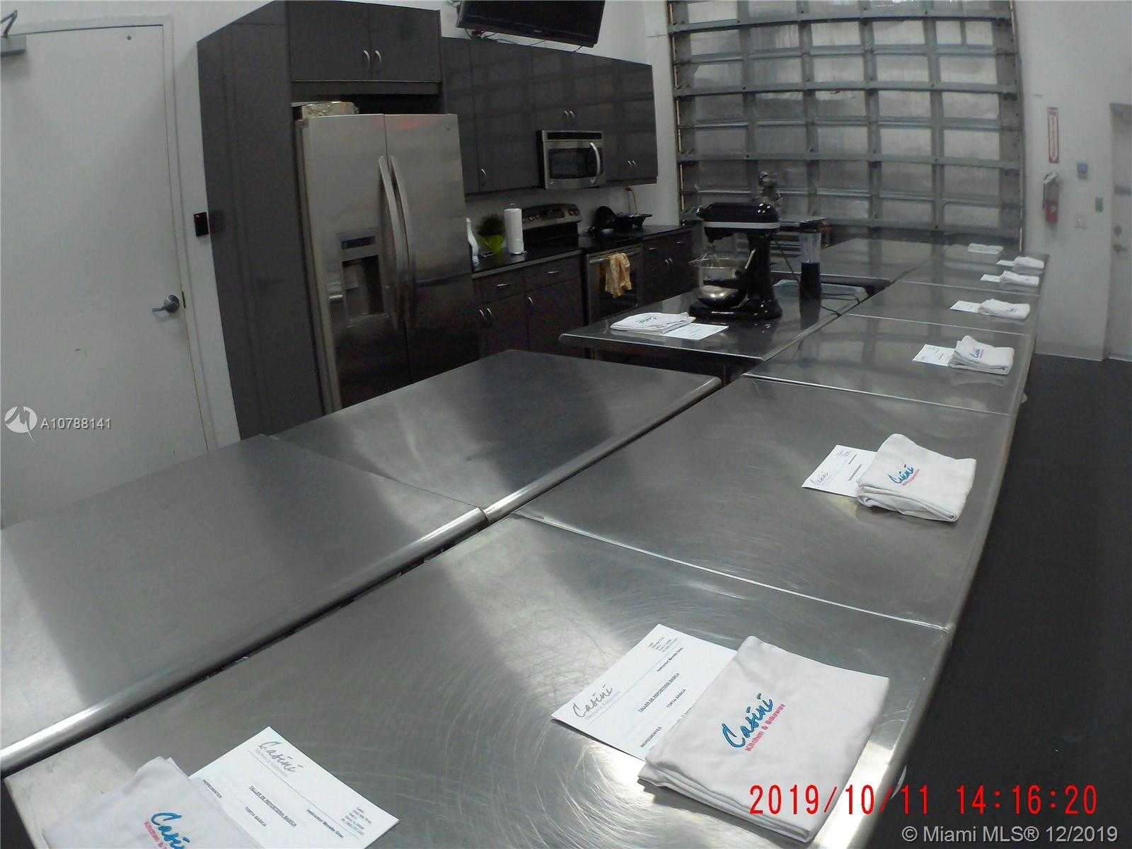 Small Image of 5161 NORTH WEST 79TH AVE, Doral Number 14