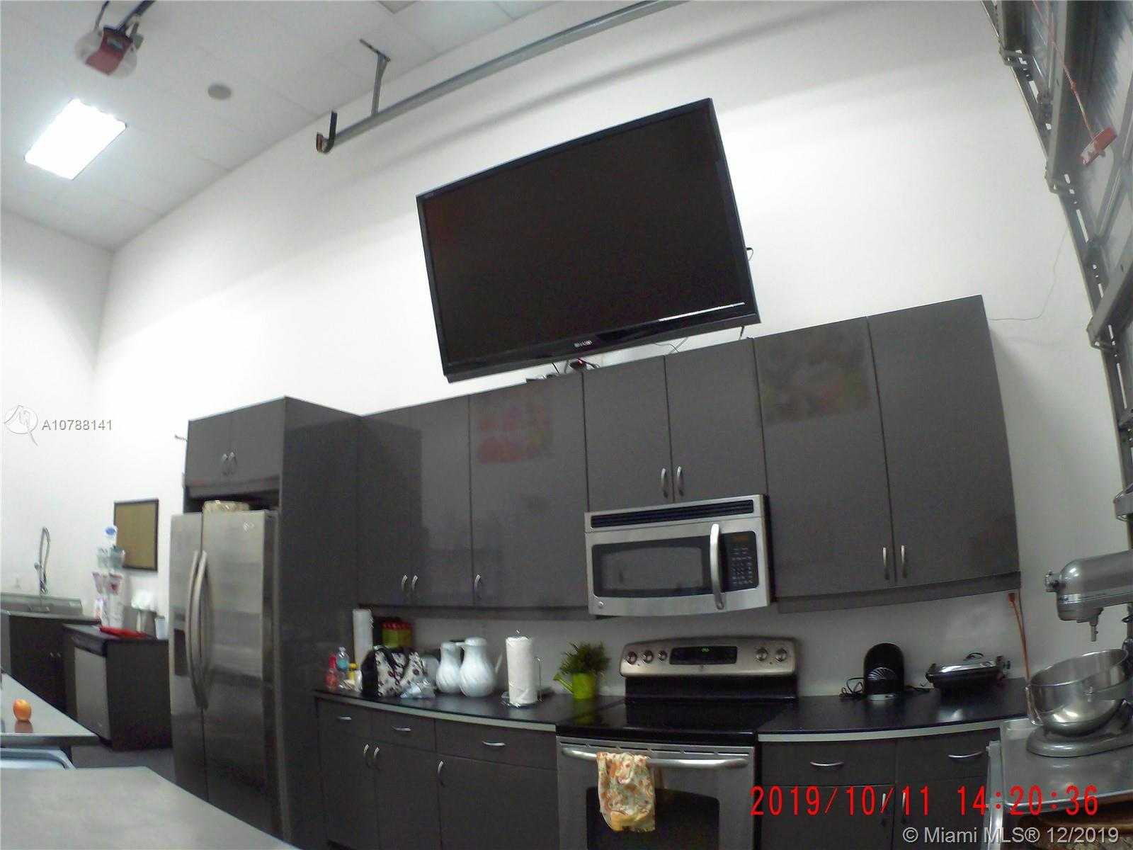 Small Image of 5161 NORTH WEST 79TH AVE, Doral Number 18