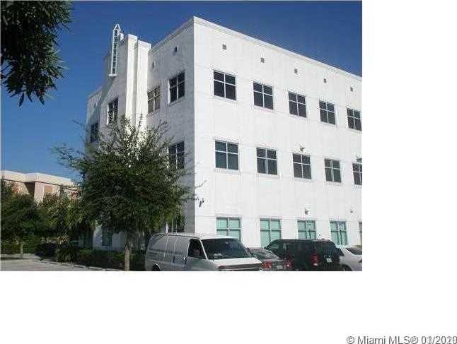 Small Image of 18300 NORTH WEST 62ND AVE, Hialeah Number 6