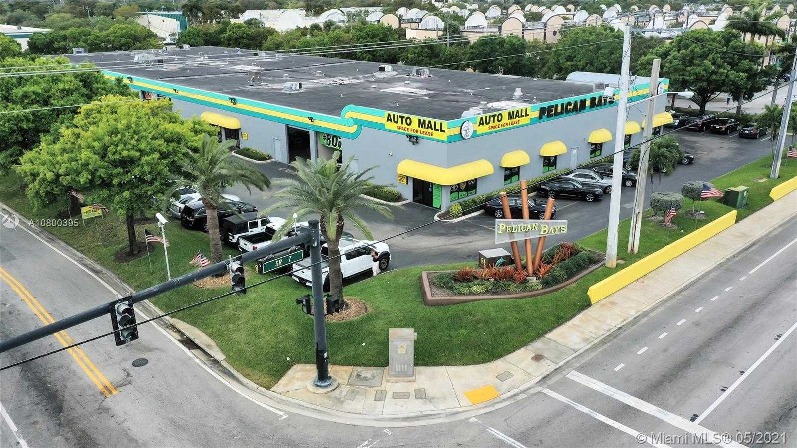 Small Image of 4650 SOUTH WEST 51ST ST, Davie Number 18
