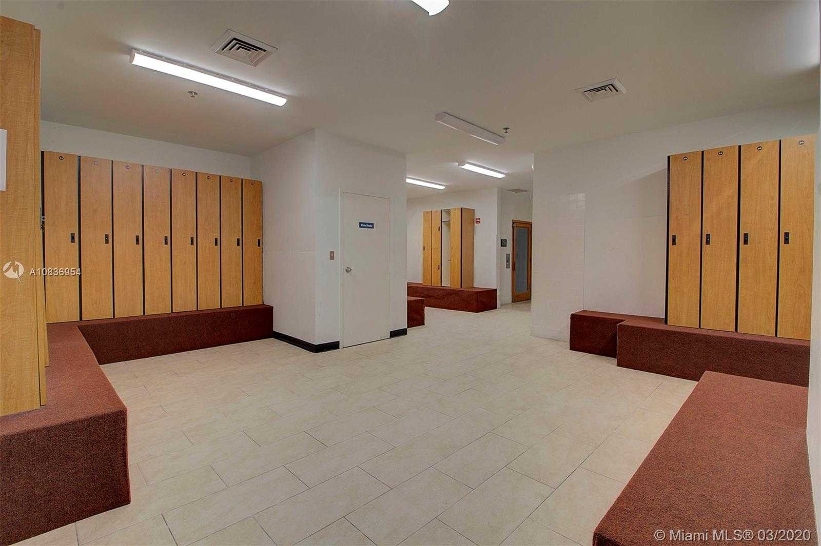 Small Image of 3650 SOUTH WEST 10TH ST, Deerfield Beach Number 26
