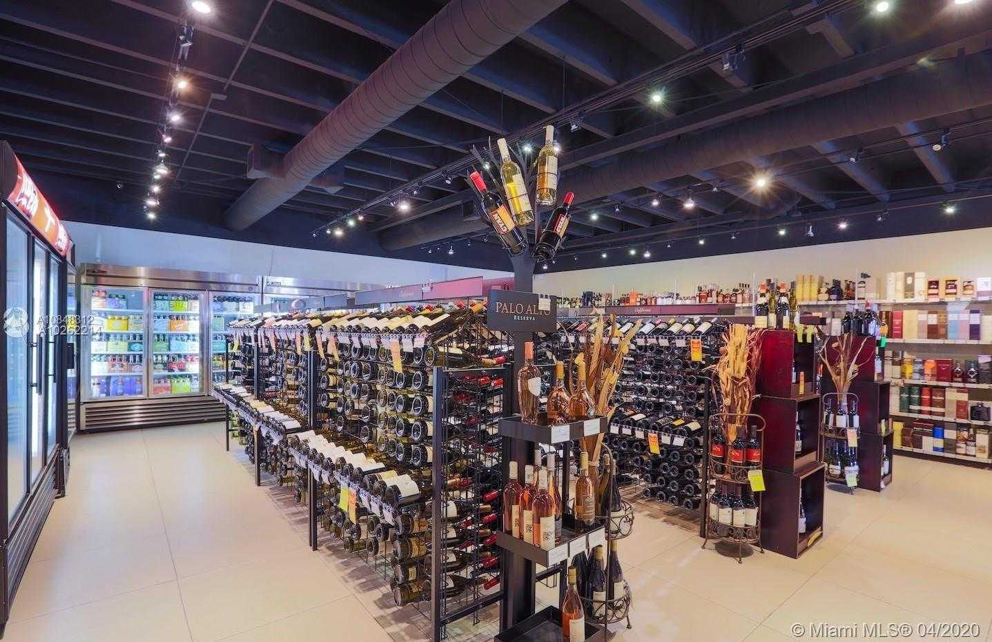 Small Image of 1445 ALTON RD, Miami Beach Number 3