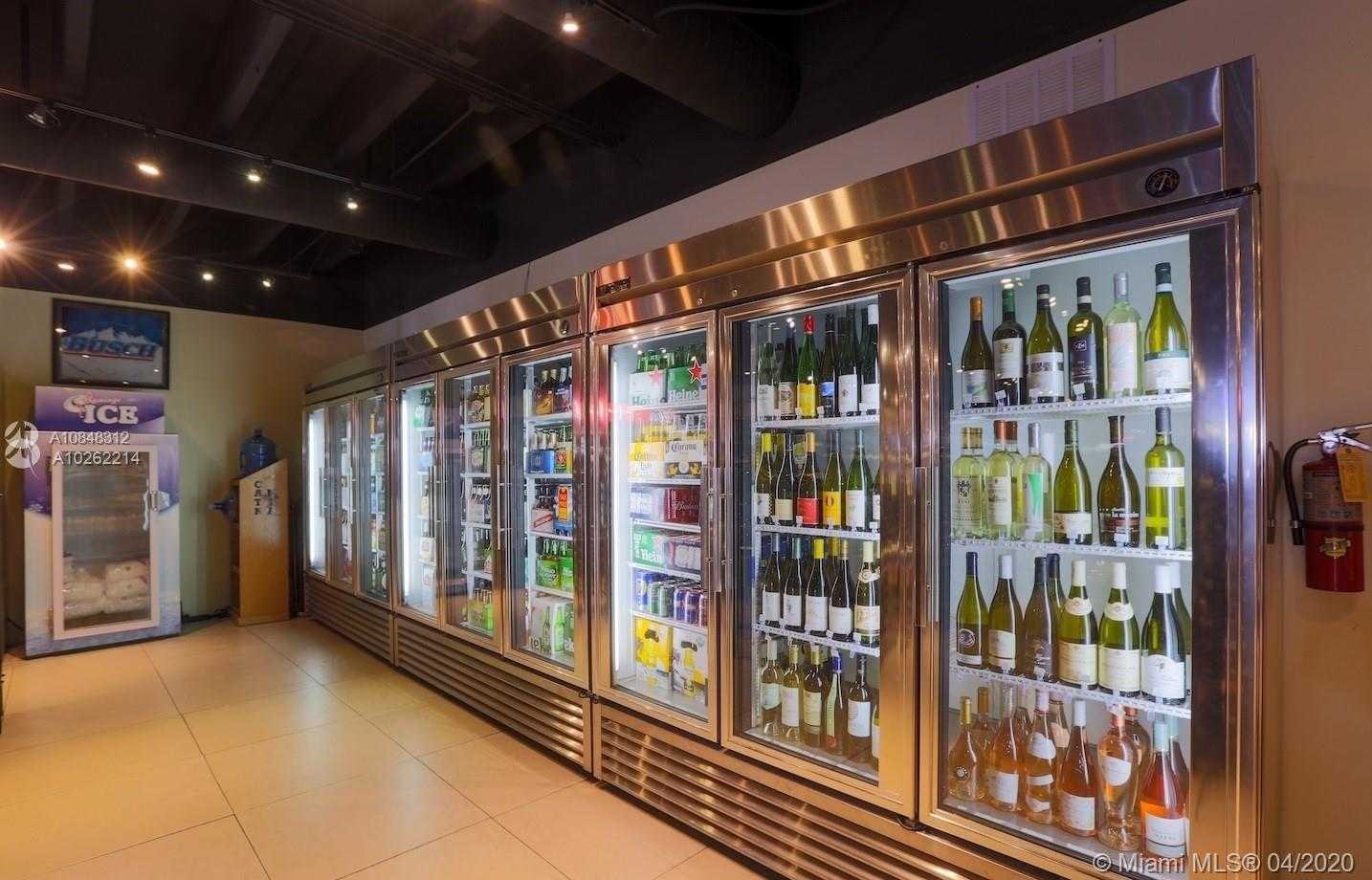 Small Image of 1445 ALTON RD, Miami Beach Number 9