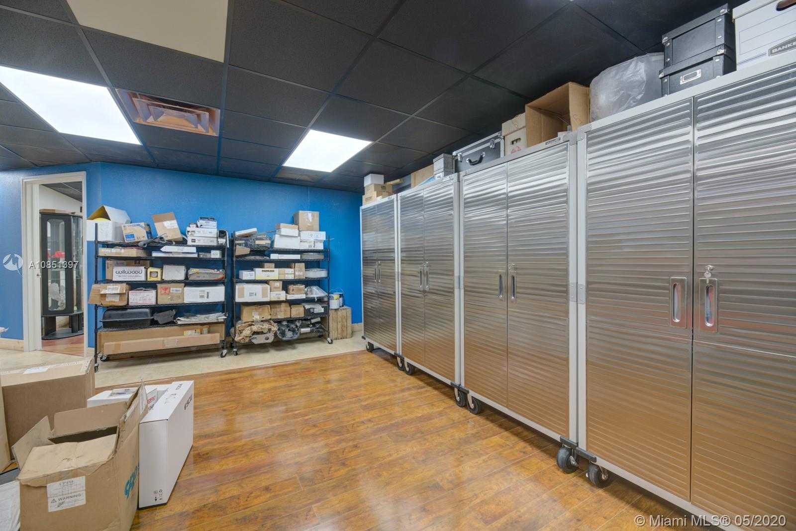 Small Image of 10409 SOUTH WEST 186 STREET, Cutler Bay Number 27
