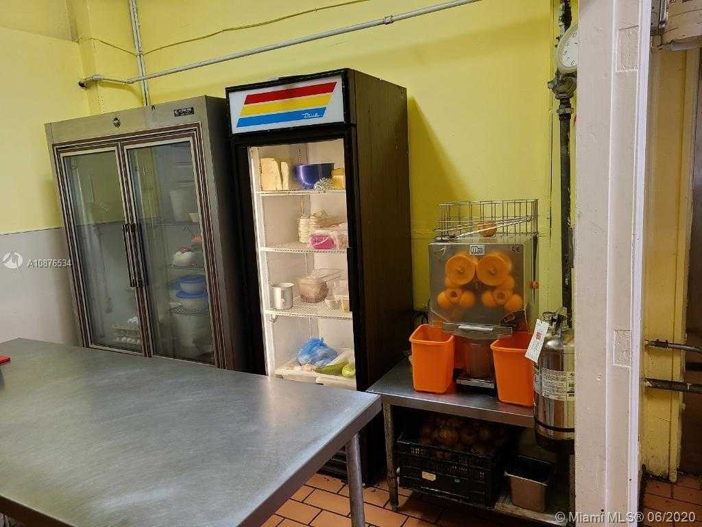Small Image of 2820 NORTH WEST 7TH AVE, Miami Number 14
