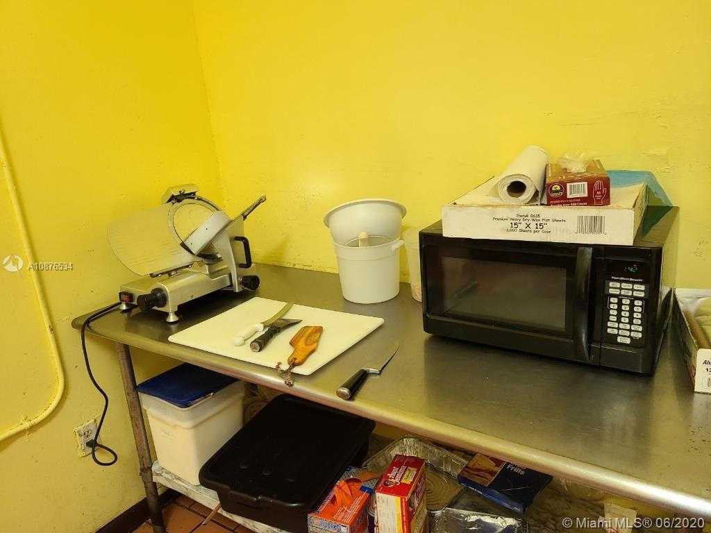 Small Image of 2820 NORTH WEST 7TH AVE, Miami Number 15