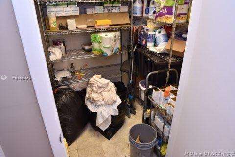 Small Image of 10300 SOUTH WEST 72ND ST, Miami Number 17