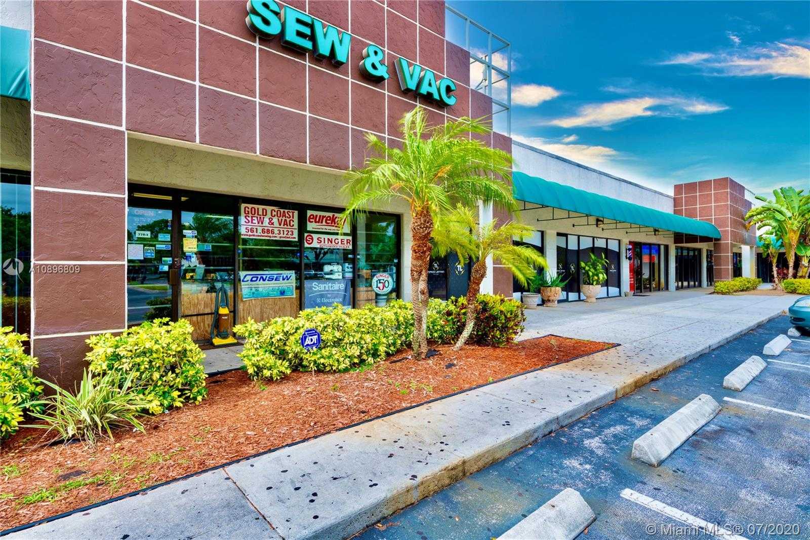 Small Image of 770 SOUTH MILITARY TRL, West Palm Beach Number 4