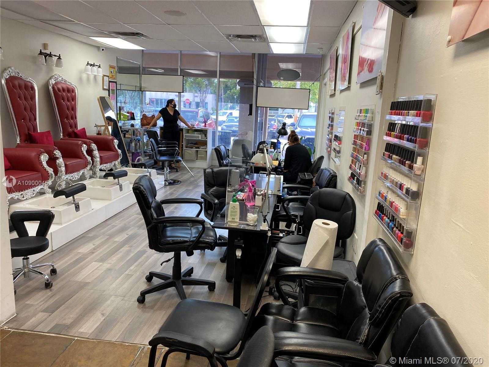 Small Image of CALLE 8, Coral Gables Number 6