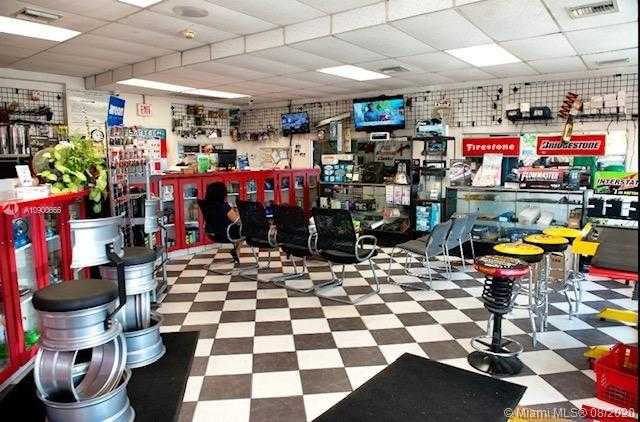Small Image of 91 WEST 29TH ST, Hialeah Number 4