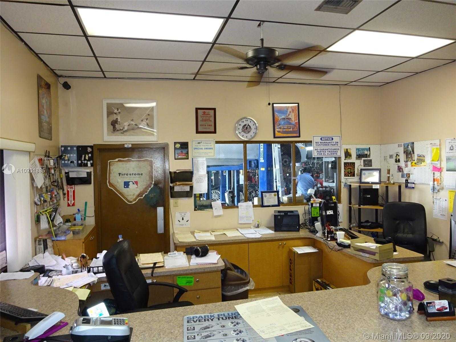 Small Image of 214 MARGATE CT BAY1-7, Margate Number 10