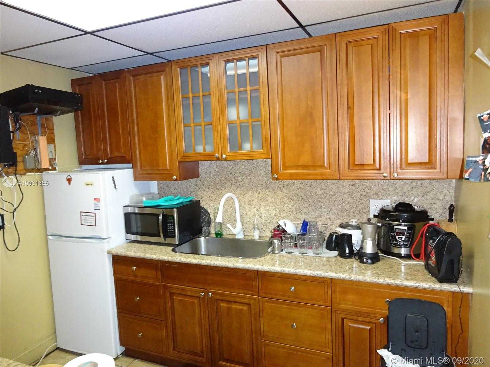 Small Image of 214 MARGATE CT BAY1-7, Margate Number 15