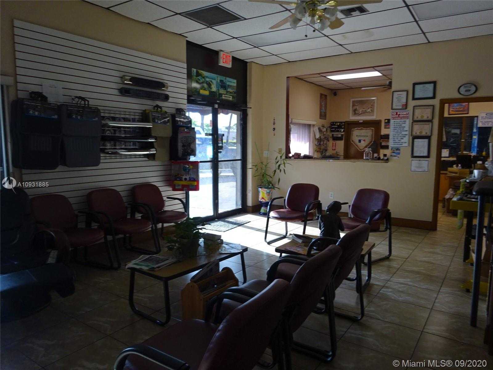 Small Image of 214 MARGATE CT BAY1-7, Margate Number 17