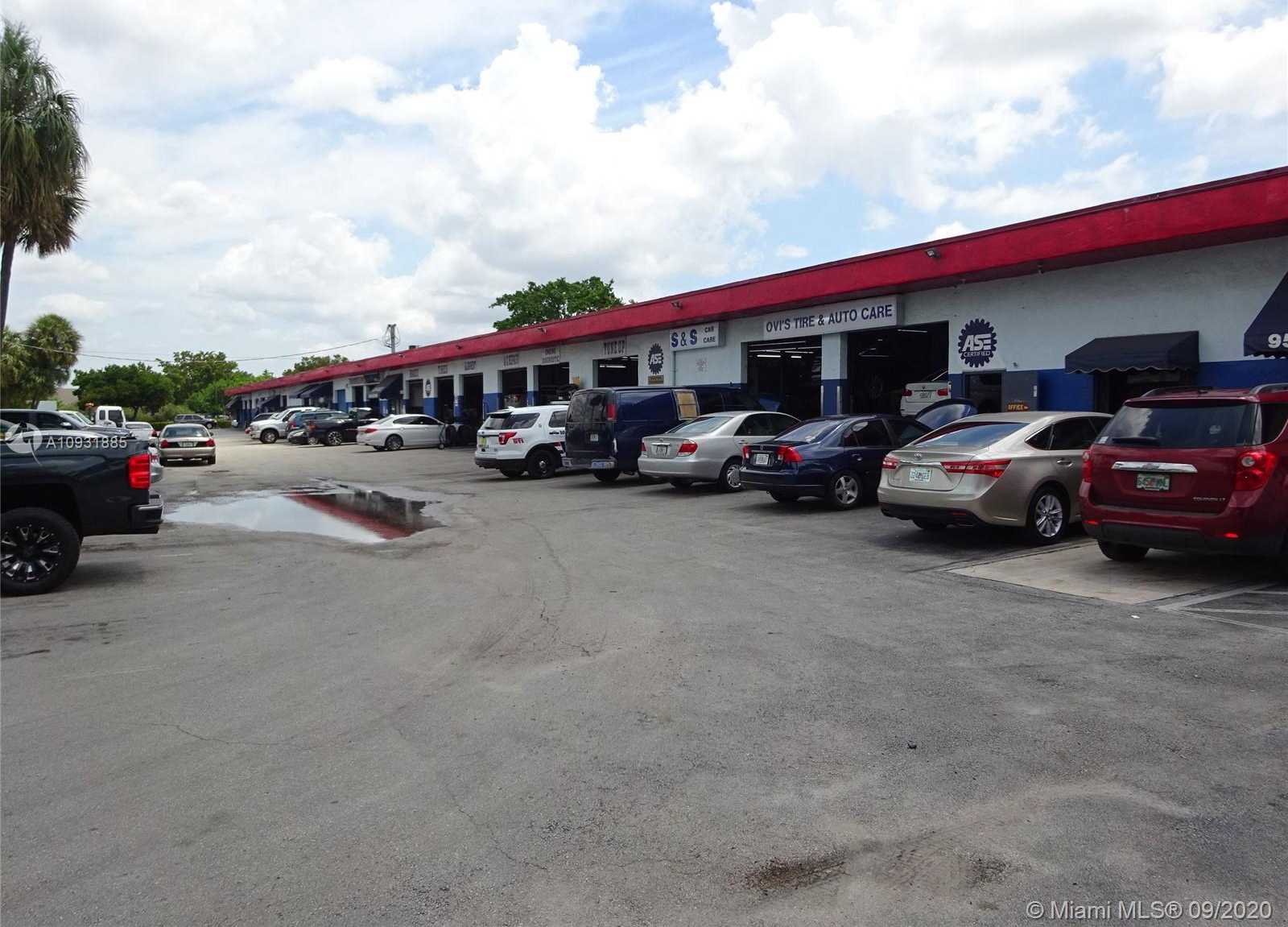 Small Image of 214 MARGATE CT BAY1-7, Margate Number 2