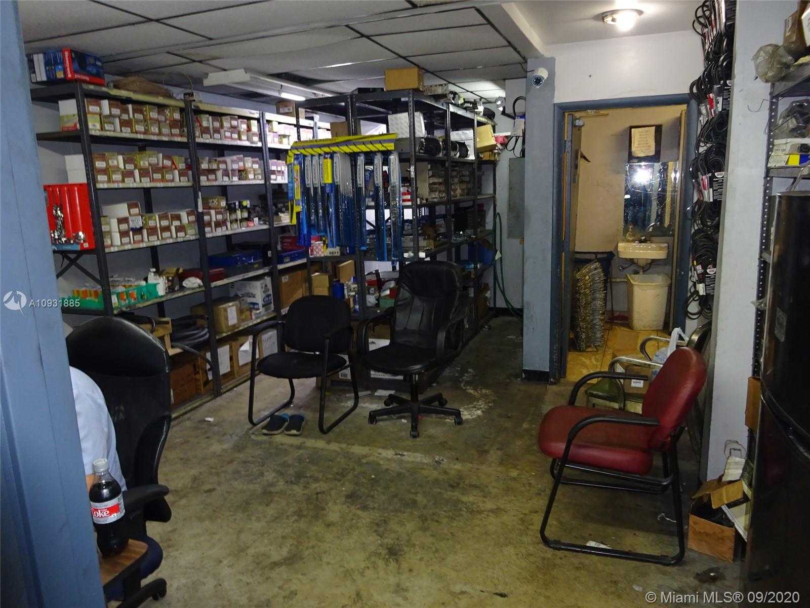 Small Image of 214 MARGATE CT BAY1-7, Margate Number 21