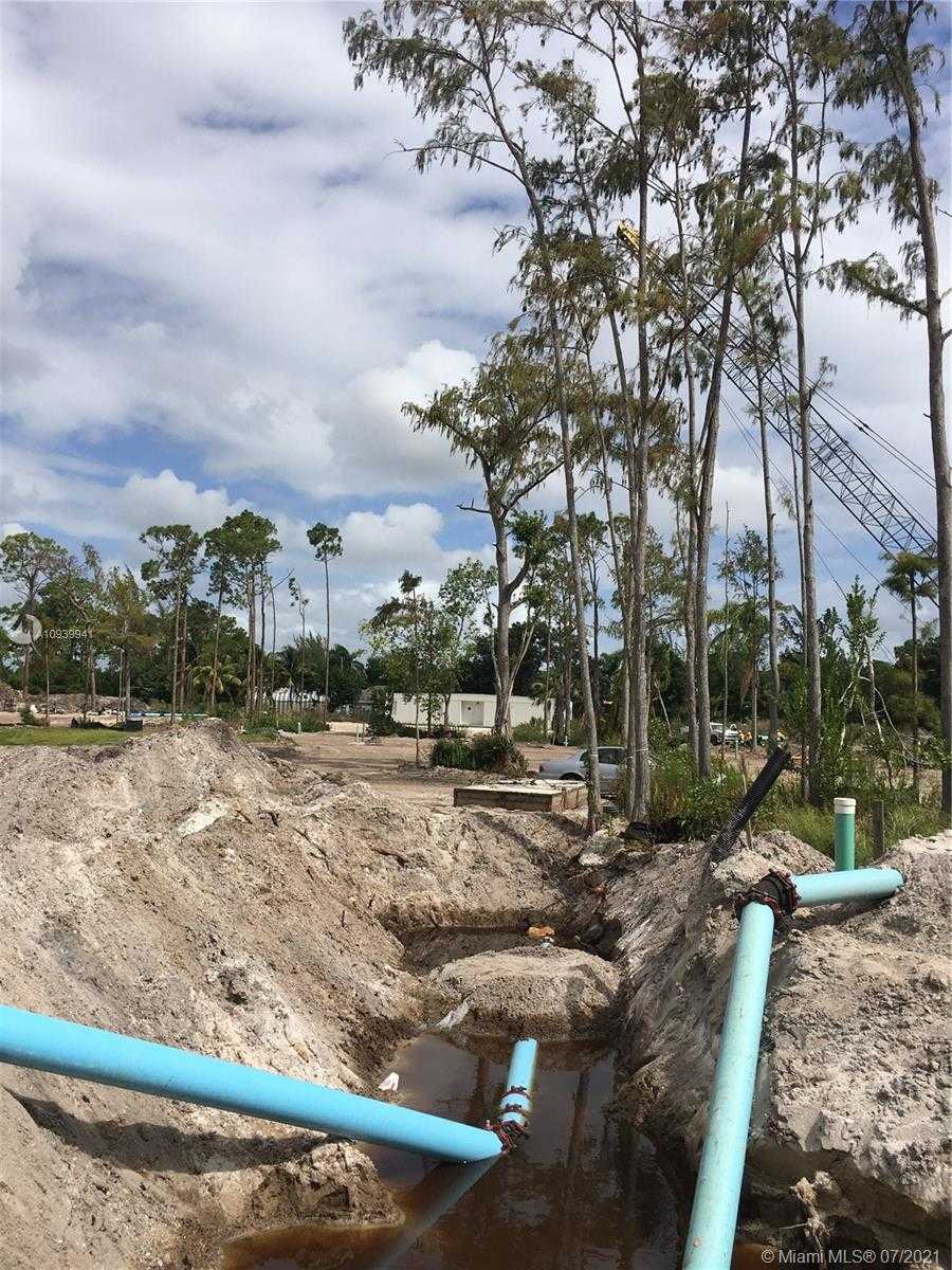 Small Image of WORTH AVE, Palm Beach Number 19