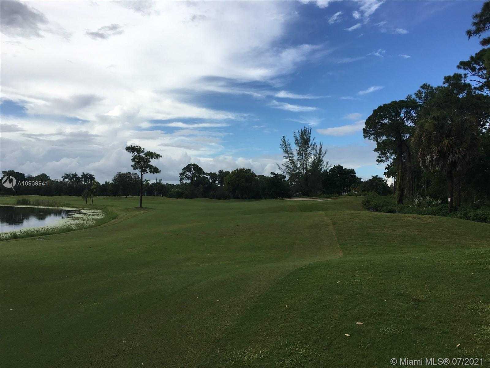 Small Image of WORTH AVE, Palm Beach Number 40