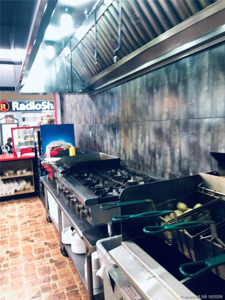 Small Image of 7795 WEST FLAGLER ST, Miami Number 10