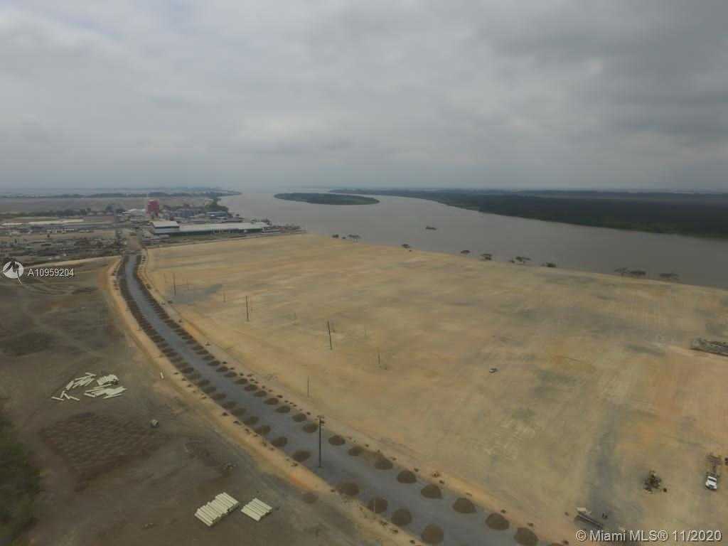Small Image of INDUSTRIAL BRISAS DEL SANTAY, Out of City Number 4
