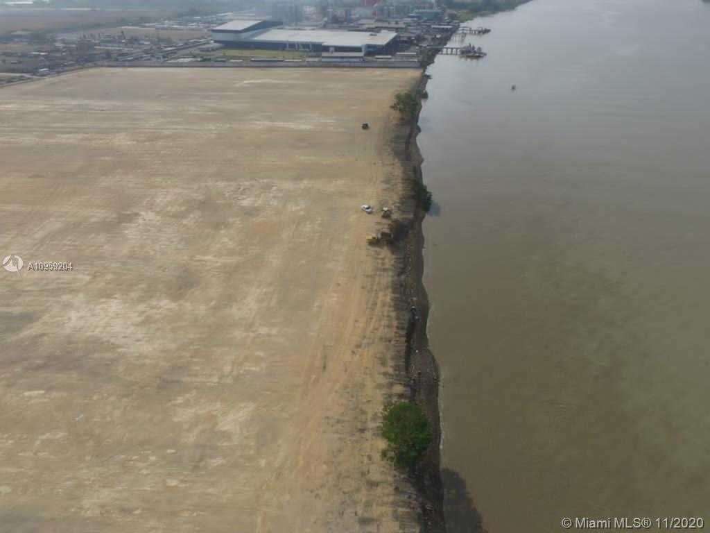 Small Image of INDUSTRIAL BRISAS DEL SANTAY, Out of City Number 5