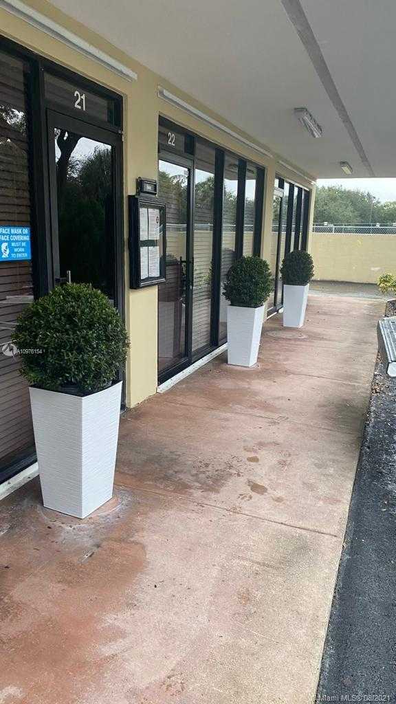 Small Image of 11510 SOUTH WEST 147TH AVE, Miami Number 7