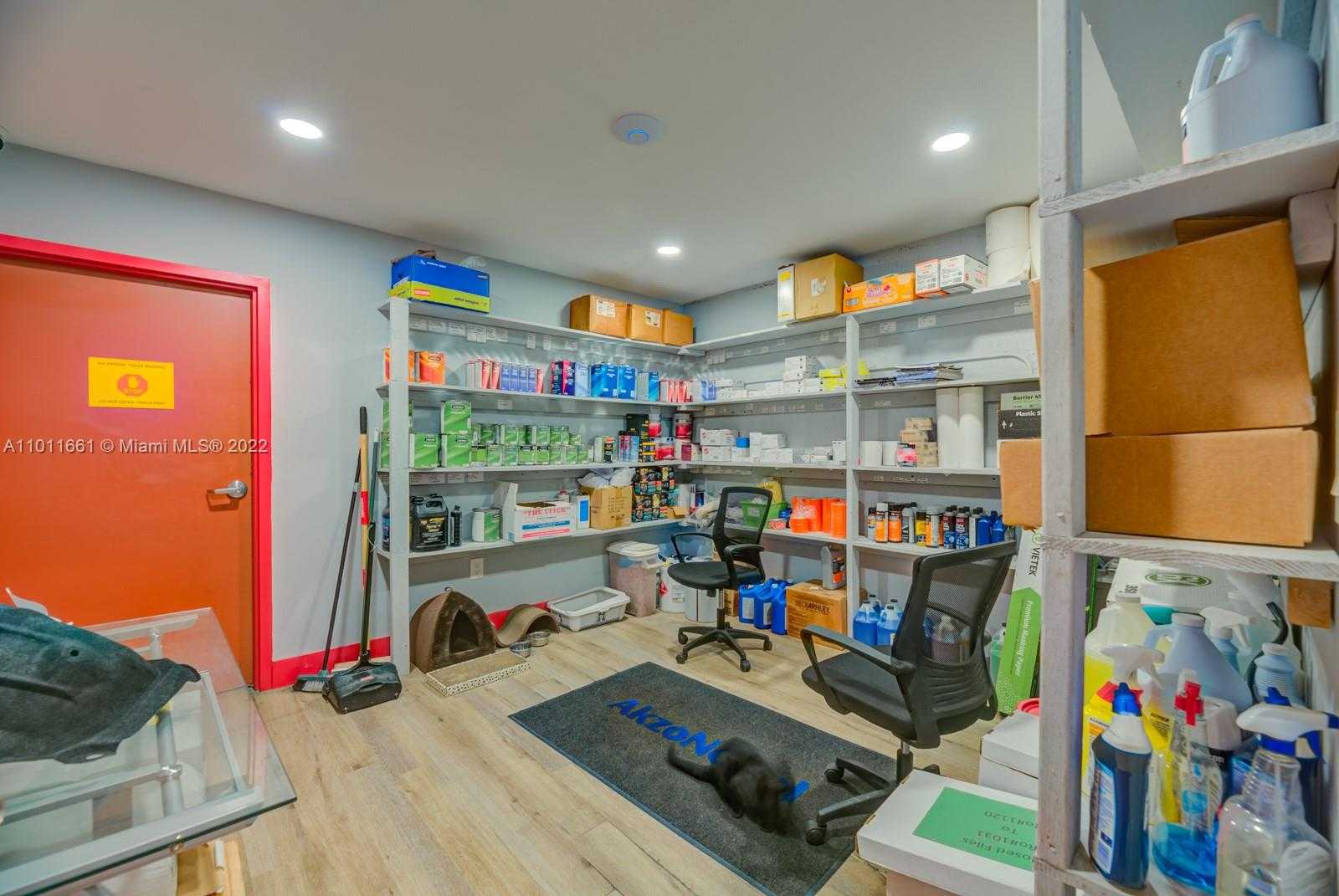 Small Image of 8050 NW 58th St, Doral, FL 33166, USA Number 19