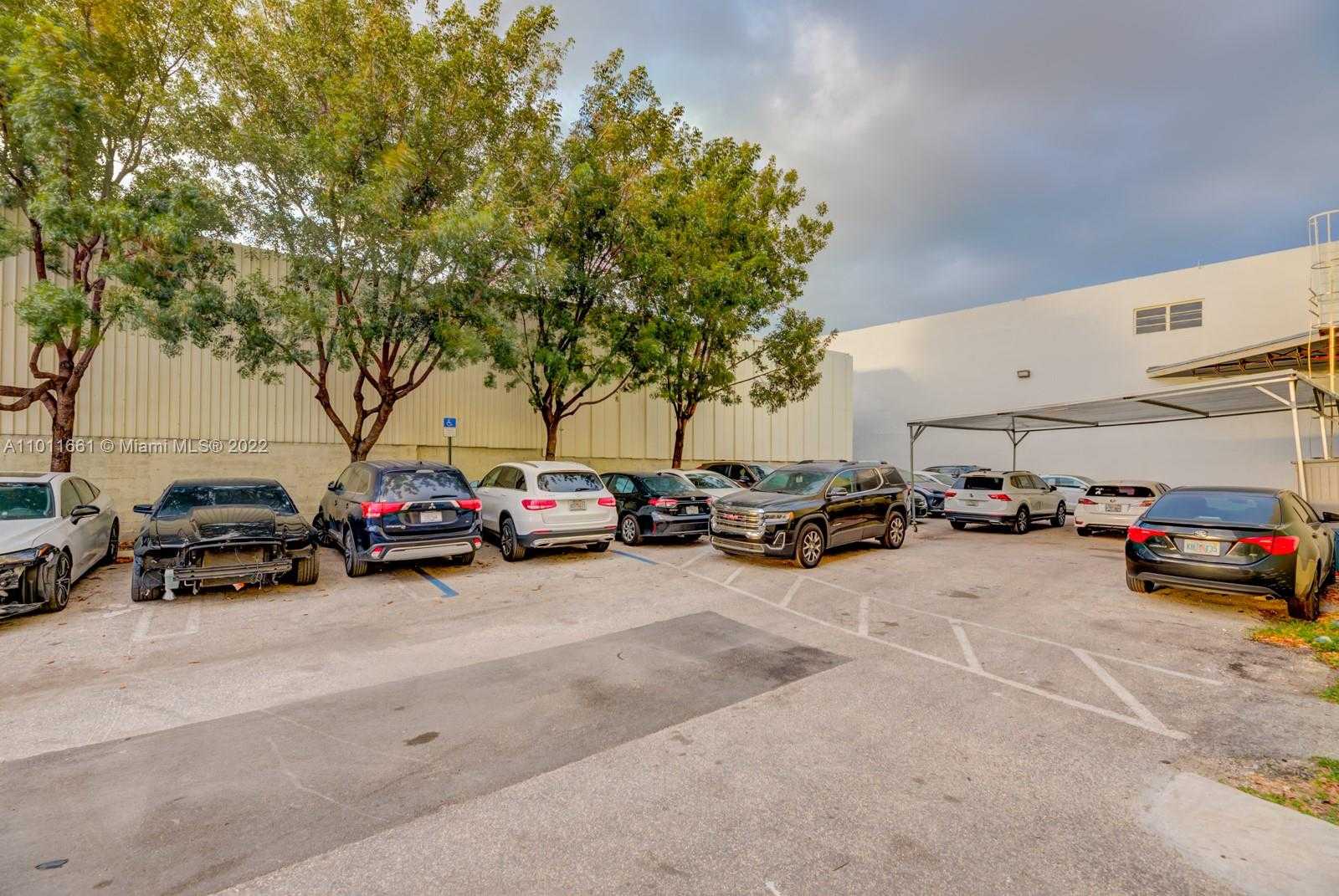 Small Image of 8050 NW 58th St, Doral, FL 33166, USA Number 26
