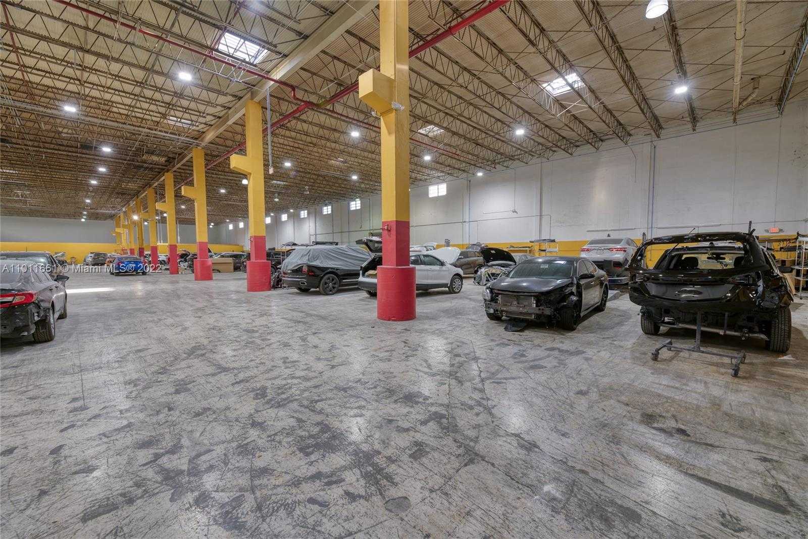 Small Image of 8050 NW 58th St, Doral, FL 33166, USA Number 48