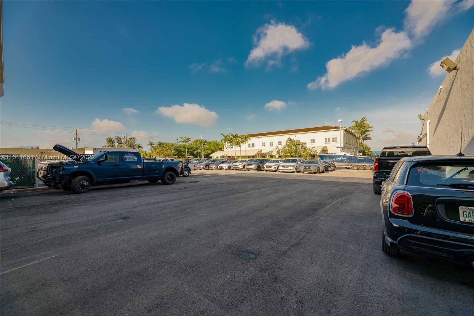 Small Image of 8050 NW 58th St, Doral, FL 33166, USA Number 52