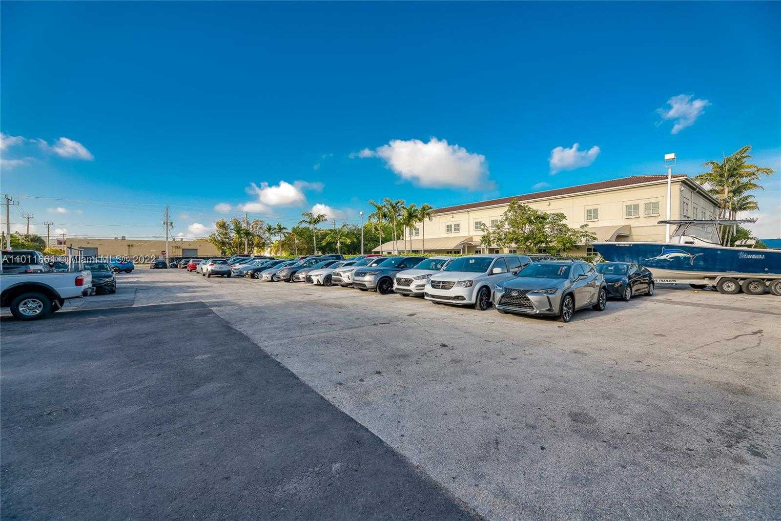 Small Image of 8050 NW 58th St, Doral, FL 33166, USA Number 53