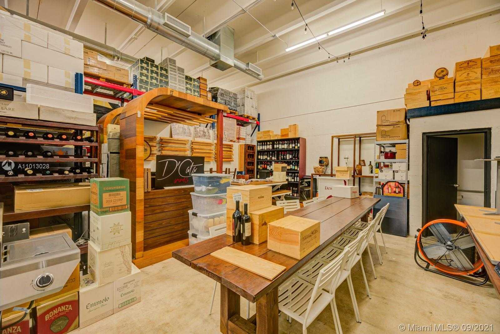 Small Image of 5715 NORTH WEST 84 AVE, Doral Number 6