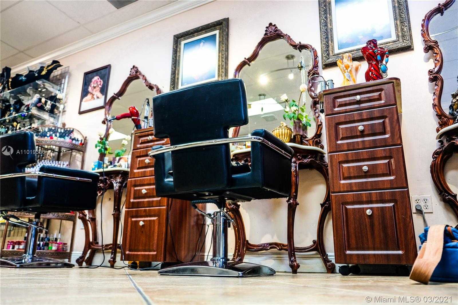 Small Image of 7250 WEST 24 AVE, Hialeah Number 13