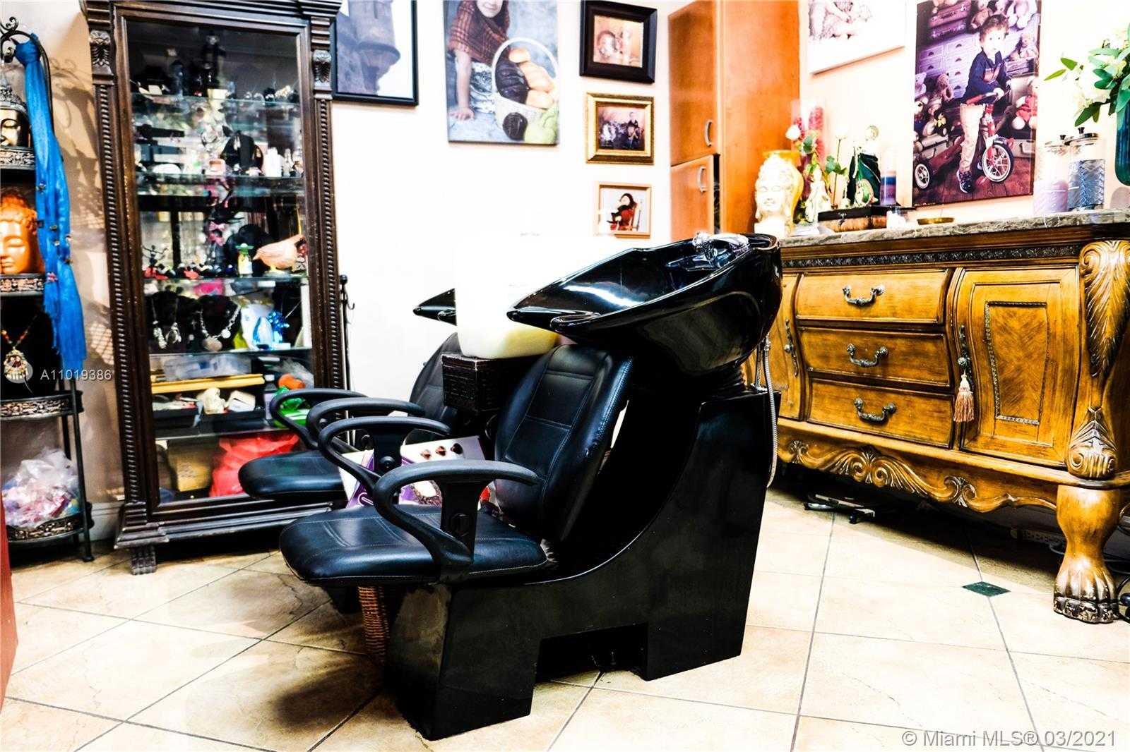 Small Image of 7250 WEST 24 AVE, Hialeah Number 25