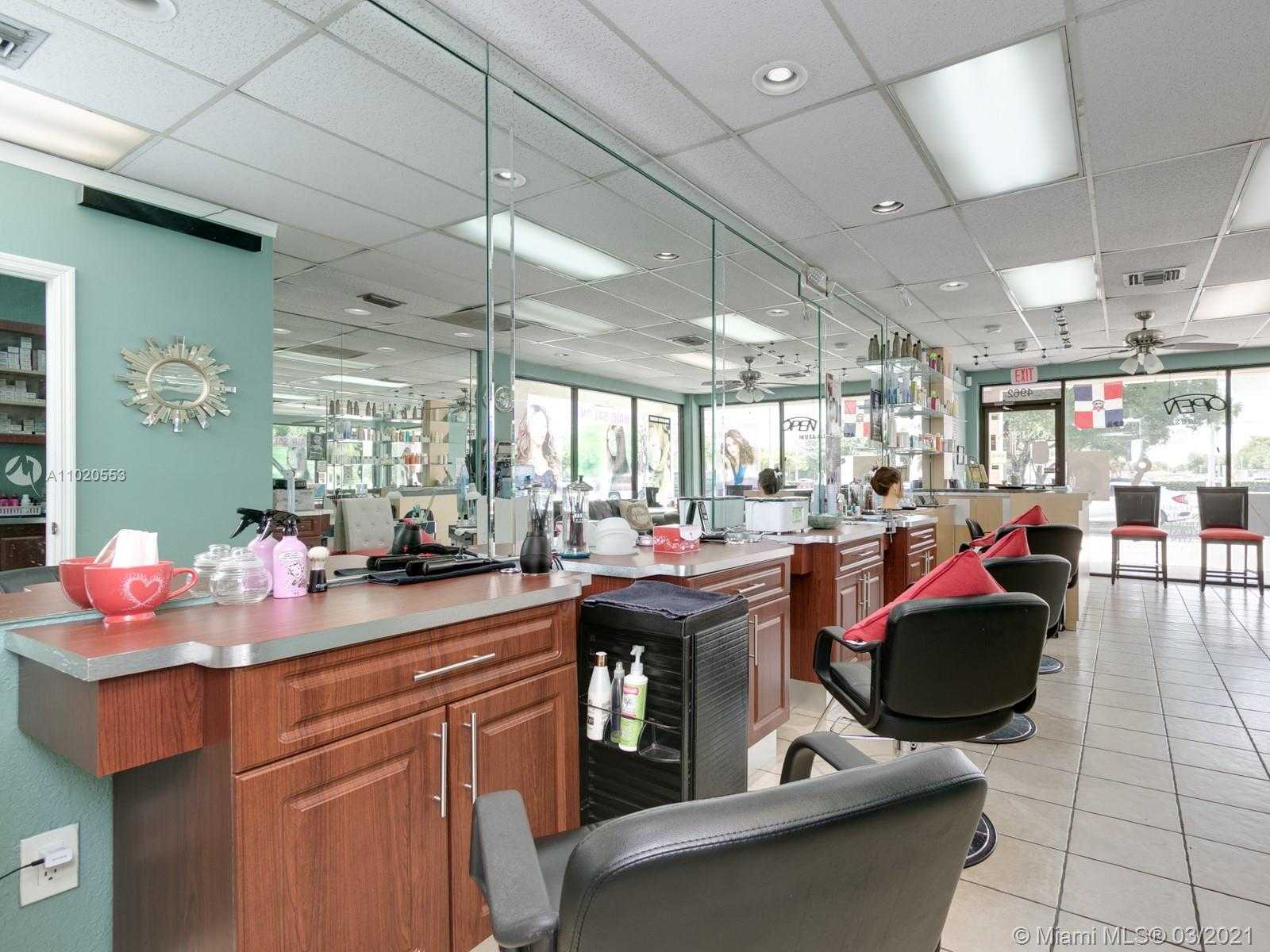 Small Image of 4962 NORTH PINE ISLAND, Lauderhill Number 13
