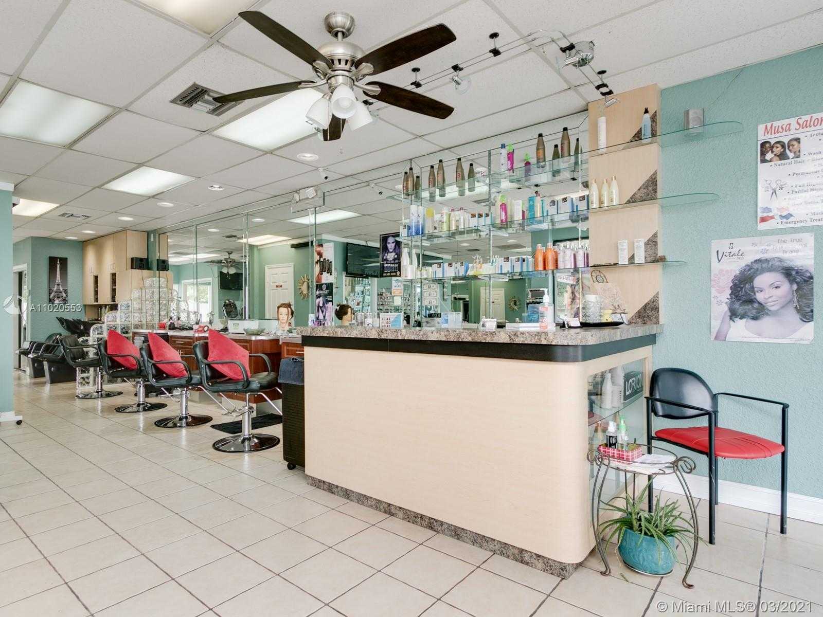 Small Image of 4962 NORTH PINE ISLAND, Lauderhill Number 7