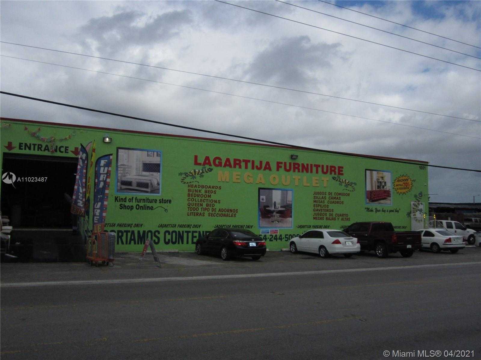 Small Image of 1001 E 26th St, Hialeah, FL 33013, USA Number 4