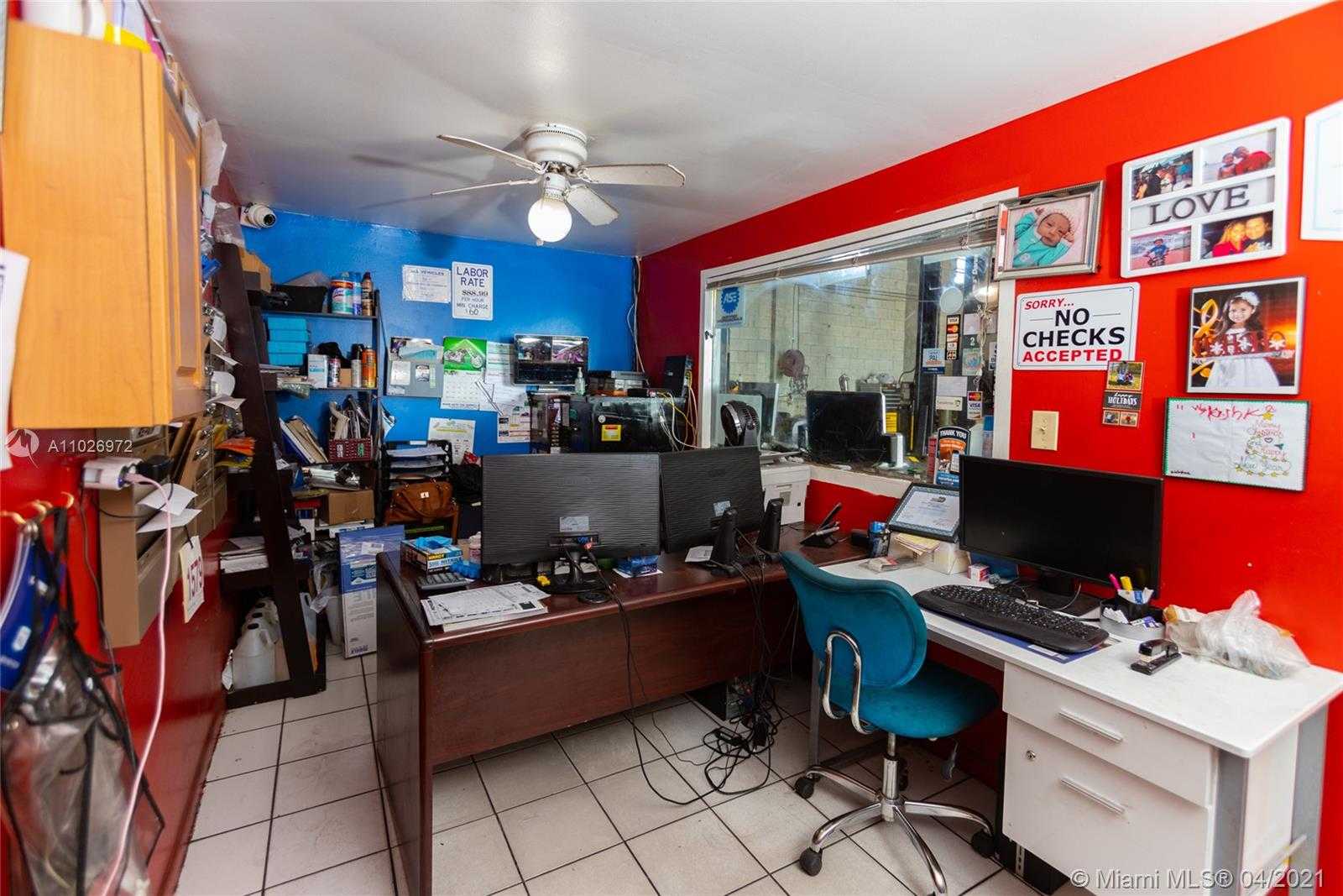 Small Image of 669 NORTH WEST 26TH ST, Miami Number 42