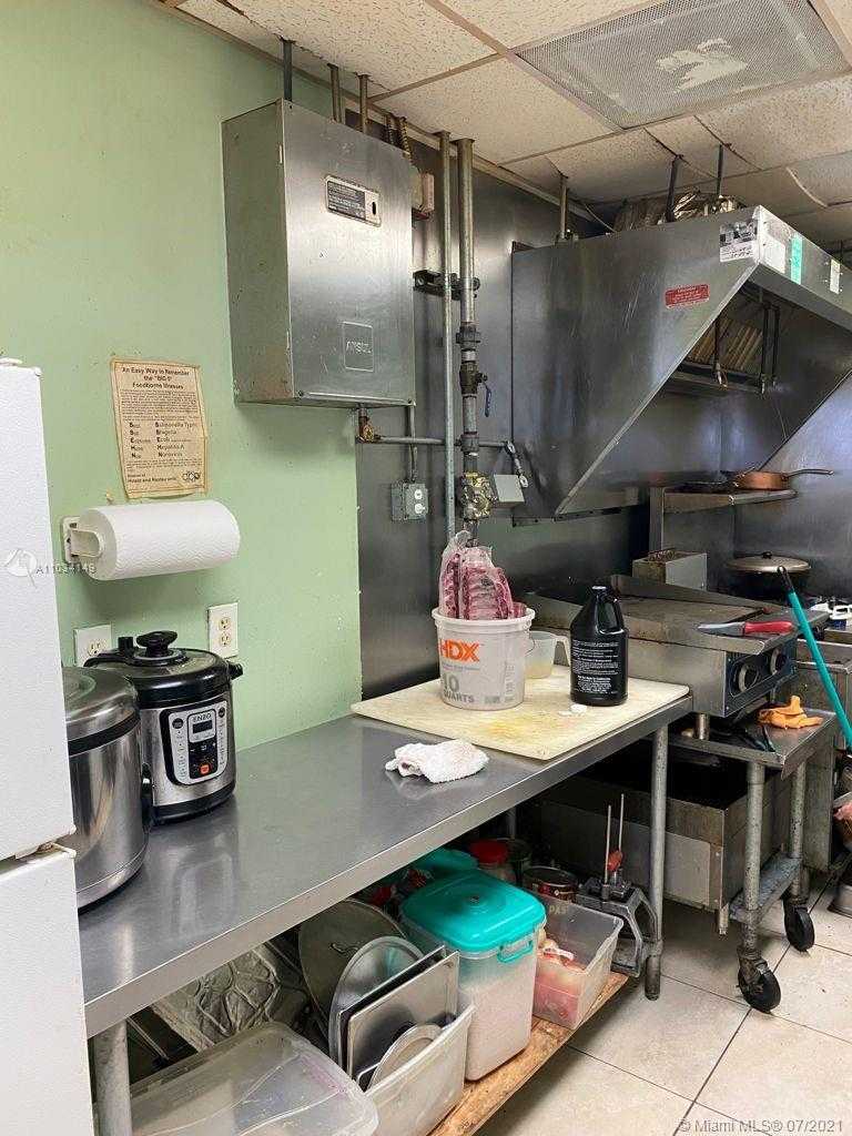 Small Image of 1177 NORTH WEST 35 ST, Hialeah Number 31