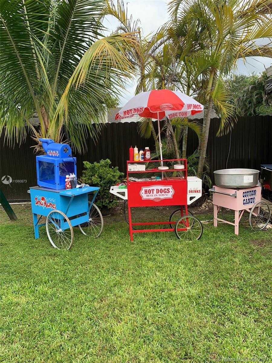 Small Image of 5550 NORTH WEST 84TH AVE, Doral Number 11