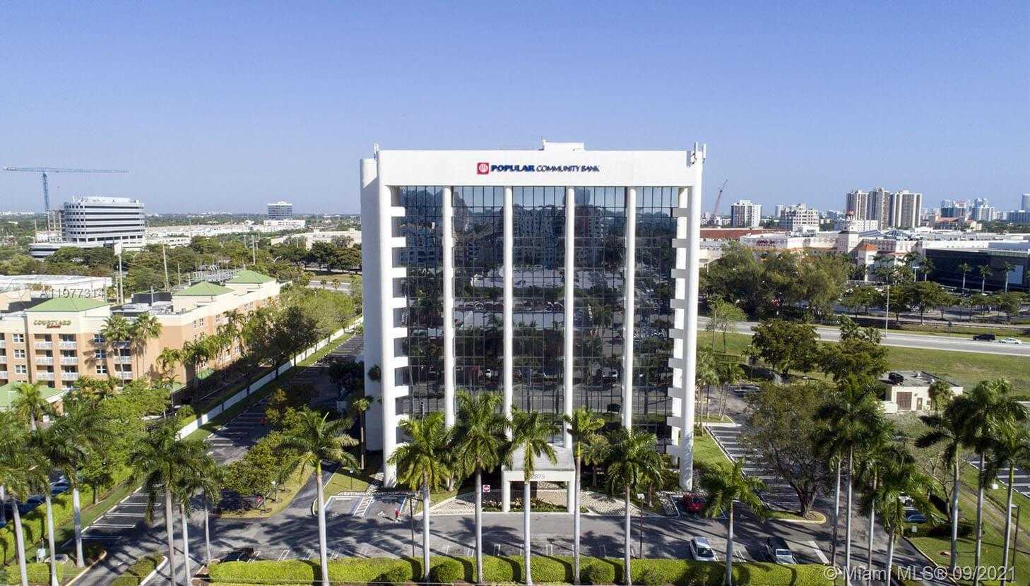 Small Image of 2875 NORTH EAST 191ST ST, Aventura Number 2