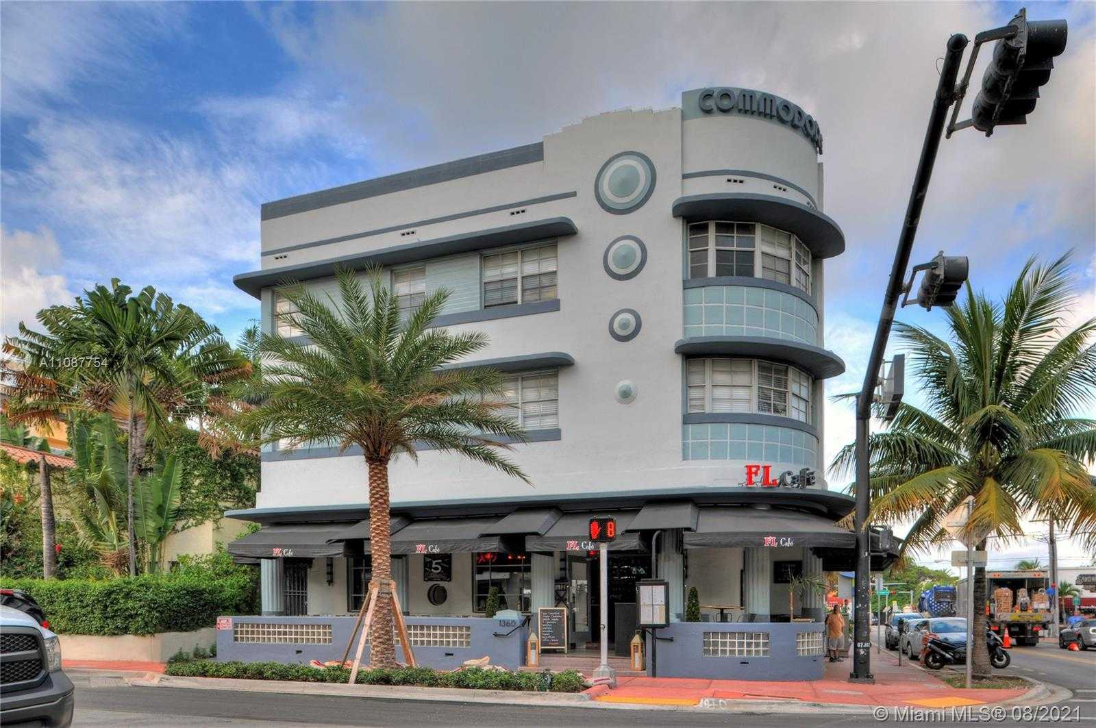 Small Image of 1360 COLLINS AVE, Miami Beach Number 2