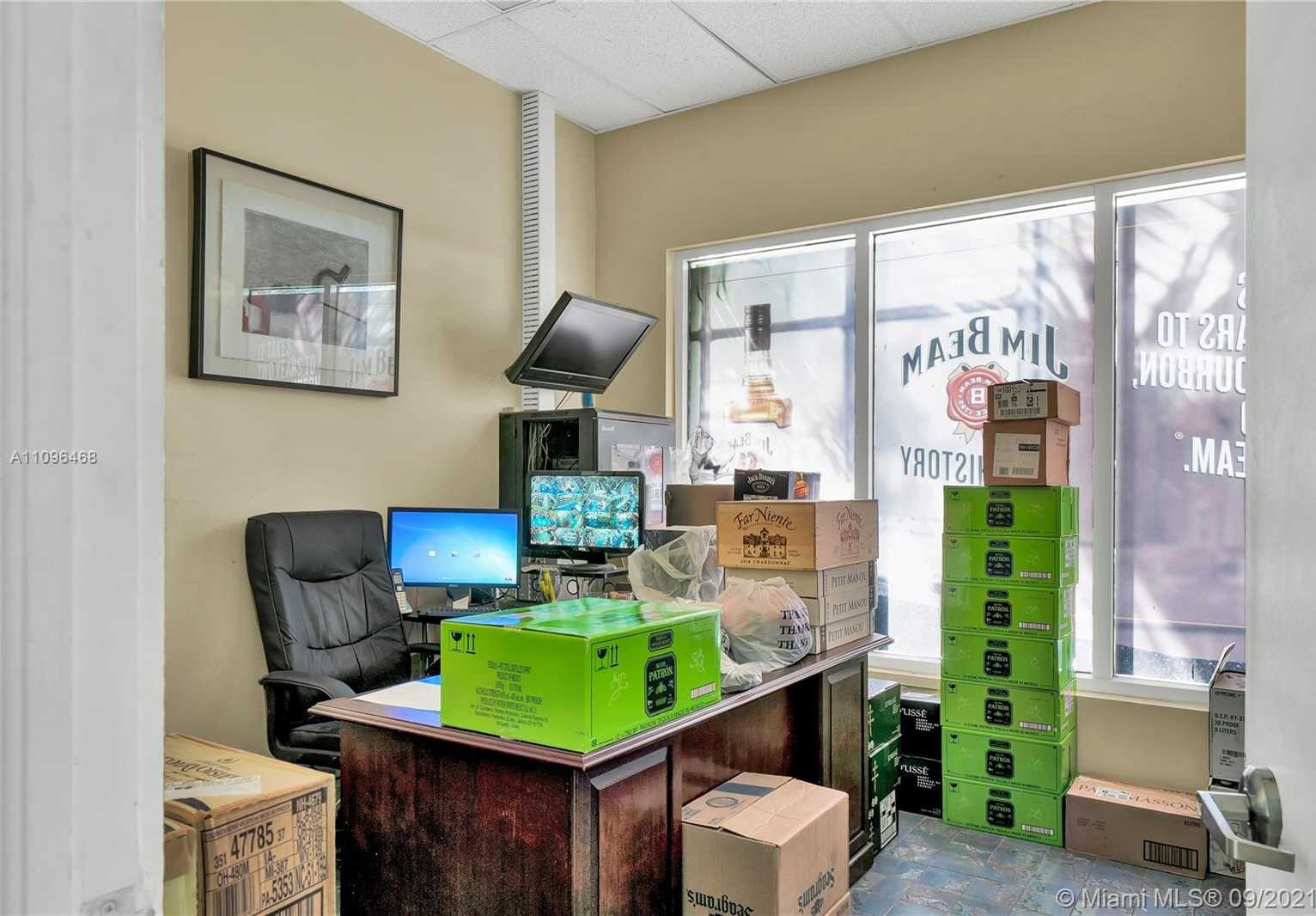 Small Image of 35202 SOUTH DIXIE HWY, Florida City Number 24