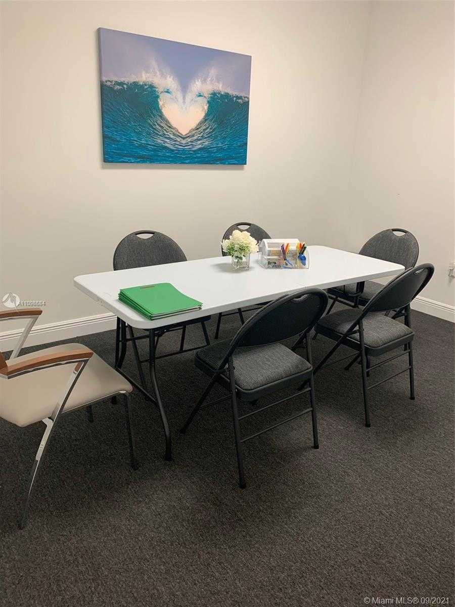 Small Image of 133 SOUTH WEST 124TH ST, Miami Number 9