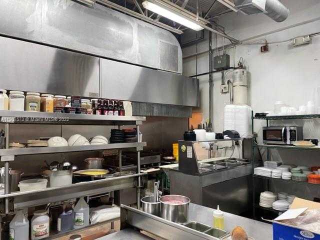 Small Image of 8726 NORTH WEST 26TH ST, Doral Number 12