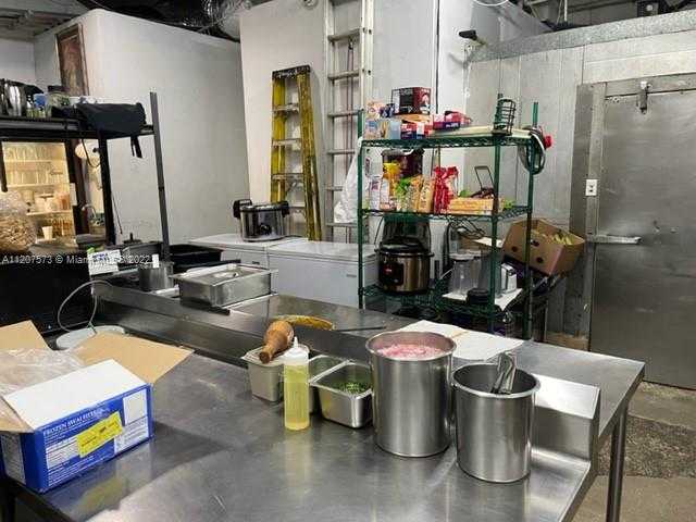 Small Image of 8726 NORTH WEST 26TH ST, Doral Number 15
